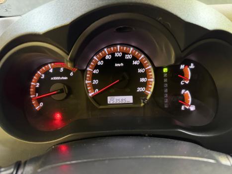 TOYOTA Hilux Caminhonete 3.0 4P 4X4 SRV TURBO DIESEL CABINE DUPLA AUTOM�TICO, Foto 11