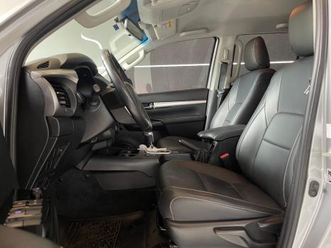 TOYOTA Hilux Caminhonete 2.7 16V 4P SR CABINE DUPLA AUTOM�TICO, Foto 5