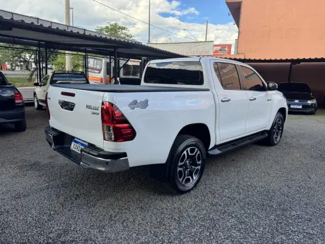 TOYOTA Hilux Caminhonete 2.8 16V SRV 4X4 DIESEL CABINE DUPLA AUTOM�TICO, Foto 9