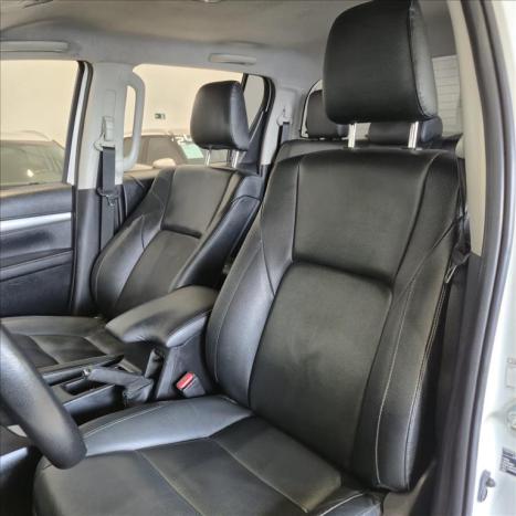 TOYOTA Hilux Caminhonete 2.8 16V SRV 4X4 DIESEL CABINE DUPLA AUTOM�TICO, Foto 14