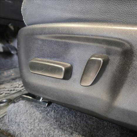 TOYOTA Hilux Caminhonete 2.8 16V SRV 4X4 DIESEL CABINE DUPLA AUTOM�TICO, Foto 15