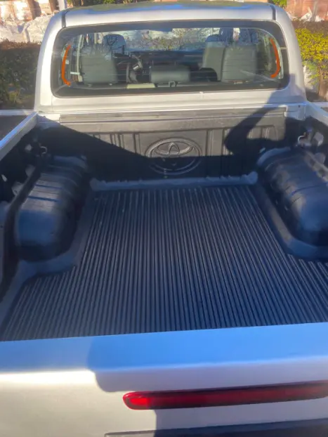 TOYOTA Hilux Caminhonete 2.8 16V  LOW M4FD 4X4 TURBO DIESEL CABINE DUPLA, Foto 5