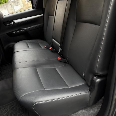 TOYOTA Hilux Caminhonete 2.8 16V SRX PLUS 4X4 TURBO DIESEL CABINE DUPLA AUTOM�TICO, Foto 2