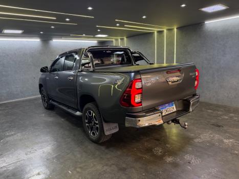 TOYOTA Hilux Caminhonete 2.8 16V 4P SRX DIESEL CABINE DUPLA, Foto 6