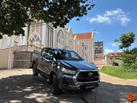 TOYOTA Hilux Caminhonete 2.8 16V SRV 4X4 DIESEL CABINE DUPLA AUTOM�TICO, Foto 2