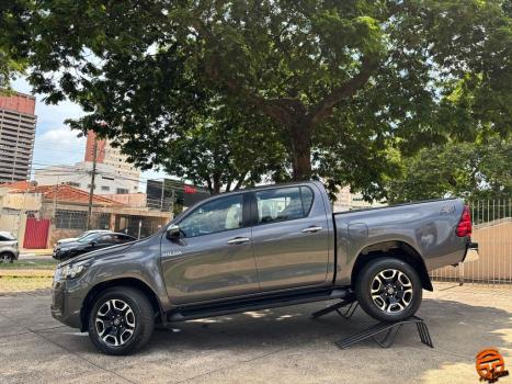 TOYOTA Hilux Caminhonete 2.8 16V SRV 4X4 DIESEL CABINE DUPLA AUTOM�TICO, Foto 5