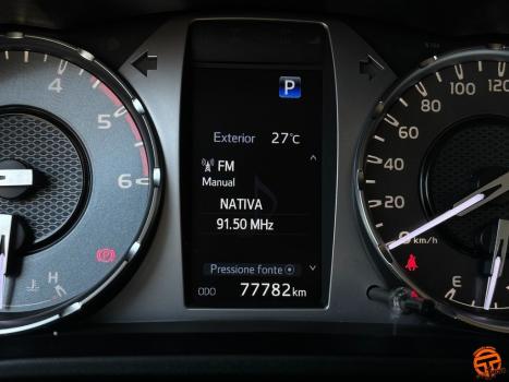 TOYOTA Hilux Caminhonete 2.8 16V SRV 4X4 DIESEL CABINE DUPLA AUTOM�TICO, Foto 8