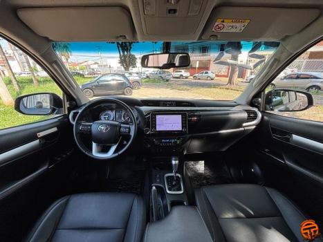 TOYOTA Hilux Caminhonete 2.8 16V SRV 4X4 DIESEL CABINE DUPLA AUTOM�TICO, Foto 10