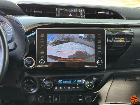 TOYOTA Hilux Caminhonete 2.8 16V SRV 4X4 DIESEL CABINE DUPLA AUTOM�TICO, Foto 12