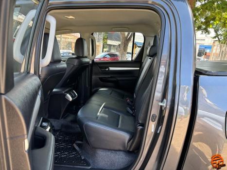 TOYOTA Hilux Caminhonete 2.8 16V SRV 4X4 DIESEL CABINE DUPLA AUTOM�TICO, Foto 15