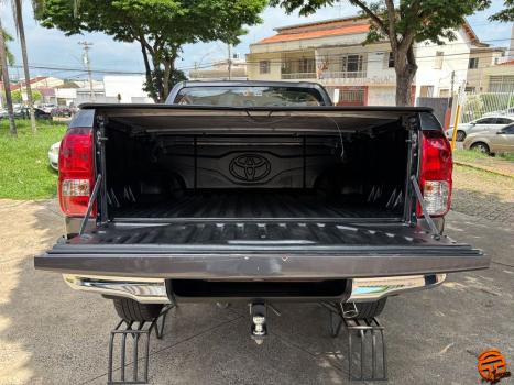TOYOTA Hilux Caminhonete 2.8 16V SRV 4X4 DIESEL CABINE DUPLA AUTOM�TICO, Foto 18