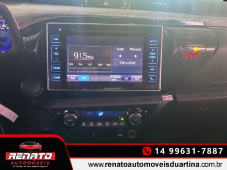TOYOTA Hilux Caminhonete 2.7 16V 4P SRV FLEX CABINE DUPLA AUTOM�TICO, Foto 9