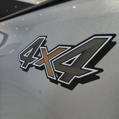 TOYOTA Hilux Caminhonete 2.8 16V 4P SR 4X4 DIESEL CABINE DUPLA AUTOM�TICO, Foto 7