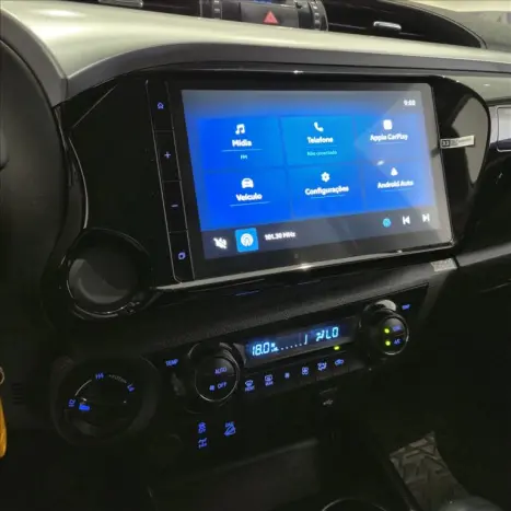 TOYOTA Hilux Caminhonete 2.8 16V 4P SR 4X4 DIESEL CABINE DUPLA AUTOM�TICO, Foto 9