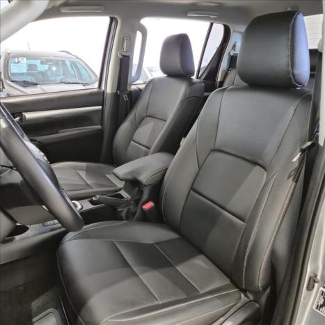 TOYOTA Hilux Caminhonete 2.8 16V 4P SR 4X4 DIESEL CABINE DUPLA AUTOM�TICO, Foto 14