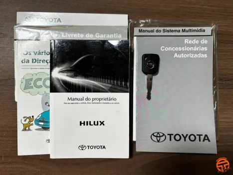 TOYOTA Hilux Caminhonete 2.7 16V 4P SRV FLEX 4X4  CABINE DUPLA AUTOM�TICO, Foto 13