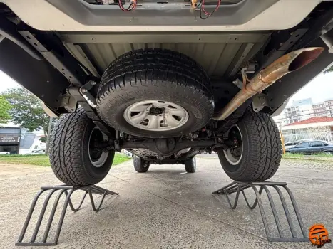 TOYOTA Hilux Caminhonete 2.7 16V 4P SRV FLEX 4X4  CABINE DUPLA AUTOM�TICO, Foto 17