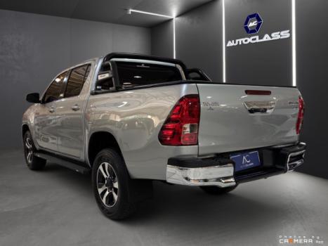 TOYOTA Hilux Caminhonete 2.7 16V 4P SRV FLEX CABINE DUPLA AUTOM�TICO, Foto 5