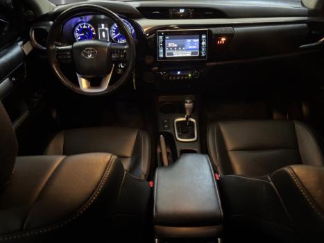 TOYOTA Hilux Caminhonete 2.7 16V 4P SRV FLEX CABINE DUPLA AUTOM�TICO, Foto 7