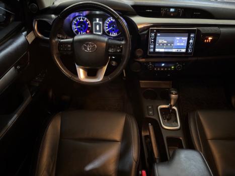 TOYOTA Hilux Caminhonete 2.7 16V 4P SRV FLEX CABINE DUPLA AUTOM�TICO, Foto 11