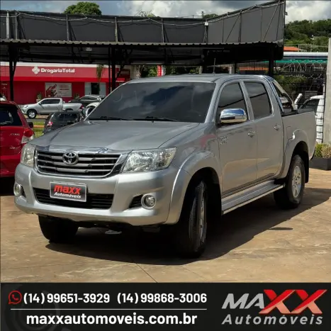TOYOTA Hilux Caminhonete 2.7 16V 4P SRV FLEX CABINE DUPLA AUTOM�TICO, Foto 3