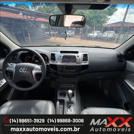TOYOTA Hilux Caminhonete 2.7 16V 4P SRV FLEX CABINE DUPLA AUTOM�TICO, Foto 9