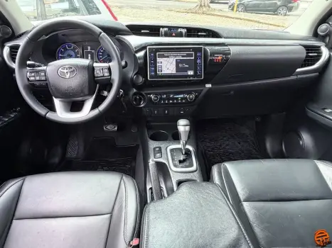 TOYOTA Hilux Caminhonete 2.8 16V SRV 4X4 DIESEL CABINE DUPLA AUTOM�TICO, Foto 10