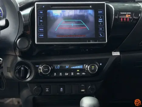 TOYOTA Hilux Caminhonete 2.8 16V SRV 4X4 DIESEL CABINE DUPLA AUTOM�TICO, Foto 11