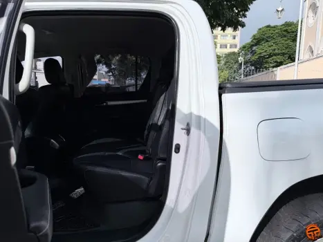 TOYOTA Hilux Caminhonete 2.8 16V SRV 4X4 DIESEL CABINE DUPLA AUTOM�TICO, Foto 15