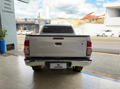 TOYOTA Hilux Caminhonete 3.0 4P 4X4 SRV TURBO DIESEL CABINE DUPLA, Foto 5
