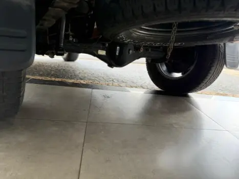 TOYOTA Hilux Caminhonete 3.0 4P 4X4 SRV TURBO DIESEL CABINE DUPLA, Foto 12