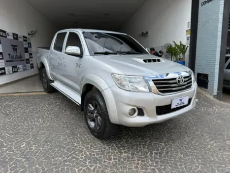 TOYOTA Hilux Caminhonete 3.0 4P 4X4 SRV TURBO DIESEL CABINE DUPLA, Foto 19