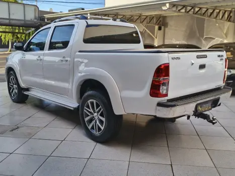 TOYOTA Hilux Caminhonete 3.0 16V 4P 4X4 SRV TURBO DIESEL, Foto 4