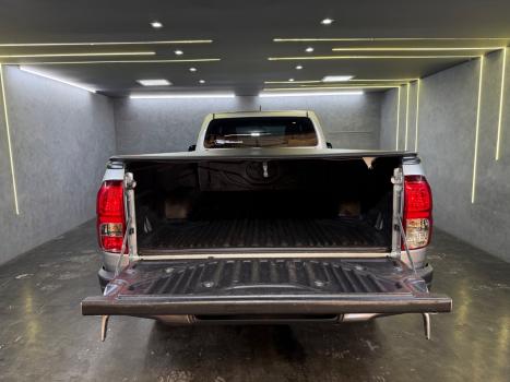 TOYOTA Hilux Caminhonete 2.8 4X4 DIESEL CABINE SIMPLES, Foto 11