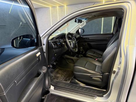 TOYOTA Hilux Caminhonete 2.8 4X4 DIESEL CABINE SIMPLES, Foto 12