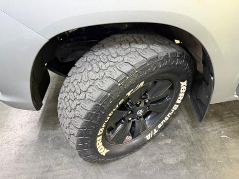 TOYOTA Hilux Caminhonete 2.8 4X4 DIESEL CABINE SIMPLES, Foto 16