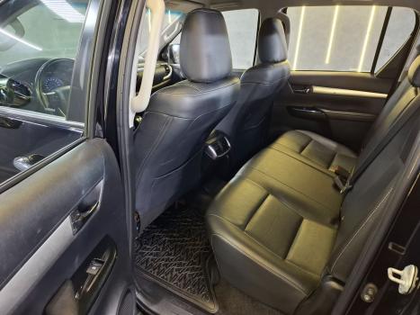 TOYOTA Hilux Caminhonete 2.8 16V SRV 4X4 DIESEL CABINE DUPLA AUTOM�TICO, Foto 11