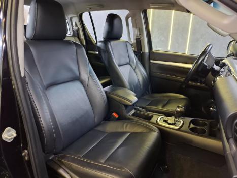 TOYOTA Hilux Caminhonete 2.8 16V SRV 4X4 DIESEL CABINE DUPLA AUTOM�TICO, Foto 12