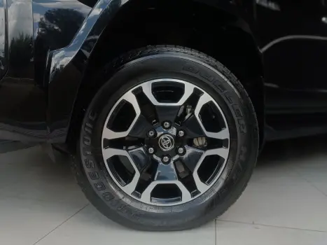 TOYOTA Hilux Caminhonete 2.8 16V SRX PLUS 4X4 TURBO DIESEL CABINE DUPLA AUTOM�TICO, Foto 13