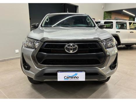 TOYOTA Hilux Caminhonete 2.8 16V 4P SR 4X4 DIESEL CABINE DUPLA AUTOM�TICO, Foto 2