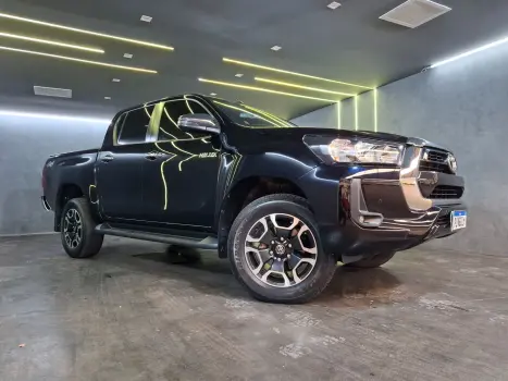 TOYOTA Hilux Caminhonete 2.8 16V SRV 4X4 DIESEL CABINE DUPLA AUTOM�TICO, Foto 2