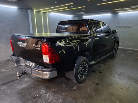 TOYOTA Hilux Caminhonete 2.8 16V SRV 4X4 DIESEL CABINE DUPLA AUTOM�TICO, Foto 7
