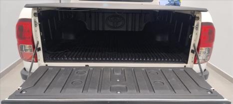 TOYOTA Hilux Caminhonete 2.8 16V SRX 4X4 DIESEL CABINE DUPLA AUTOM�TICO, Foto 7