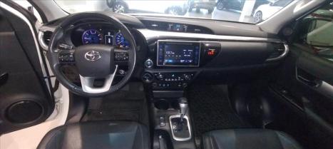 TOYOTA Hilux Caminhonete 2.8 16V SRX 4X4 DIESEL CABINE DUPLA AUTOM�TICO, Foto 8