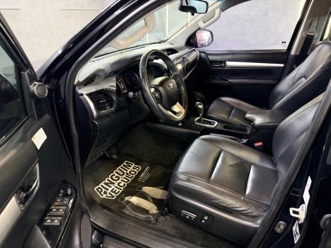 TOYOTA Hilux Caminhonete 2.8 16V SRX 4X4 TURBO DIESEL CABINE DUPLA AUTOM�TICO, Foto 8