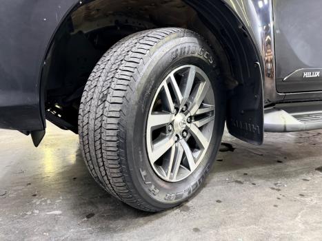 TOYOTA Hilux Caminhonete 2.8 16V SRX 4X4 TURBO DIESEL CABINE DUPLA AUTOM�TICO, Foto 14