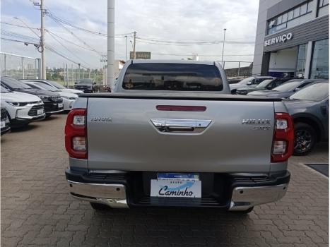 TOYOTA Hilux Caminhonete 2.8 16V SRX 4X4 TURBO DIESEL CABINE DUPLA AUTOM�TICO, Foto 6