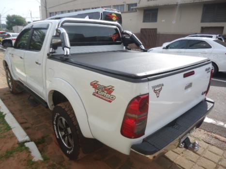 TOYOTA Hilux Caminhonete 3.0 4P 4X4 SRV TURBO DIESEL CABINE DUPLA AUTOM�TICO, Foto 6