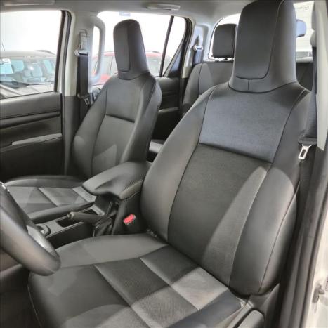 TOYOTA Hilux Caminhonete 2.8 16V 4P POWER PACK TURBO DIESEL 4X4 CABINE DUPLA, Foto 12