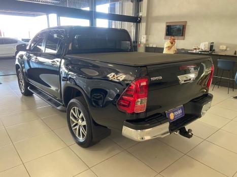 TOYOTA Hilux Caminhonete , Foto 4